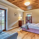 Апартаменты Przy Starej Piekarni Vip By Royal Aparts 4*