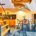 Przy Starej Piekarni Vip By Royal Aparts Апартаменты 4*