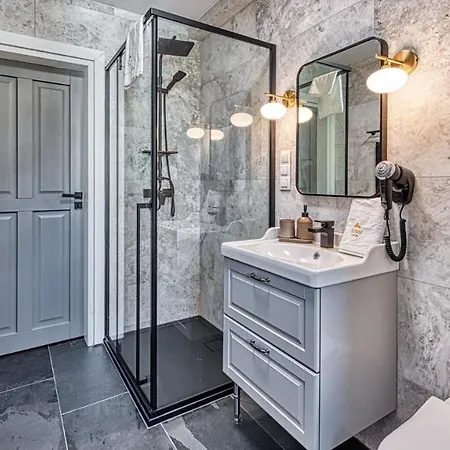 Przy Starej Piekarni Vip By Royal Aparts 4*