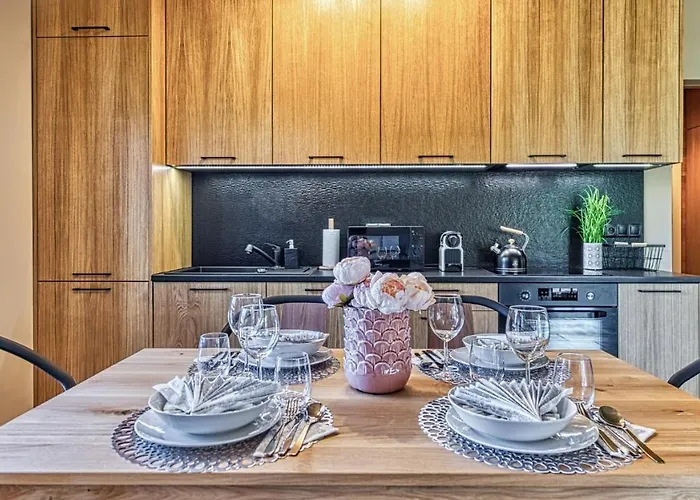 Appartamento Przy Starej Piekarni Vip By Royal Aparts 4*