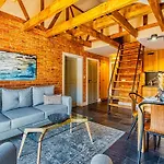 Apartmán Przy Starej Piekarni Vip By Royal Aparts 4*
