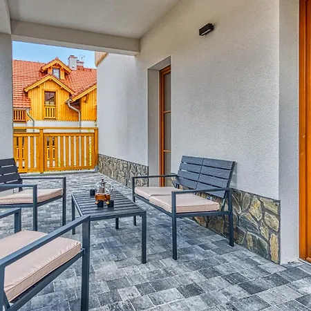 Przy Starej Piekarni Vip By Royal Aparts Apartmán *