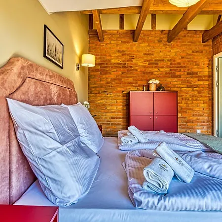 Apartmán Przy Starej Piekarni Vip By Royal Aparts 4*