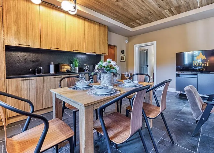 Przy Starej Piekarni Vip By Royal Aparts Apartamento 4*